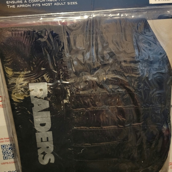 LAS VEGAS RAIDERS HIGH QUALITY APRON WITH CHEF HAT SET REPRESENT - Picture 3 of 3